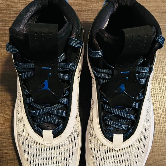 Air Jordan\'s PF 36 main image 4